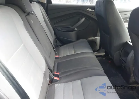 2013 Ford Escape Se z USA, uszkodzony, nr VIN 1FMCU9GX2DUA90268